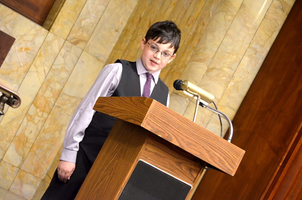 Avi Rosen giving his final speech during the 2017 Speak & Tell! summer camp.